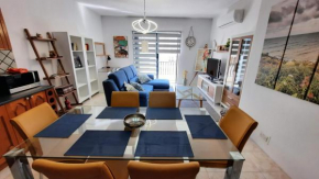 Spacious side-sea view apartment at St Paul's Bay